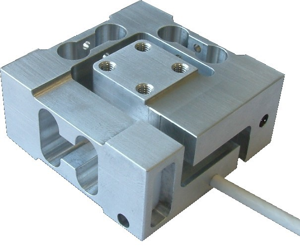 測力傳感器用于點(diǎn)膠機(jī)稱膠重   